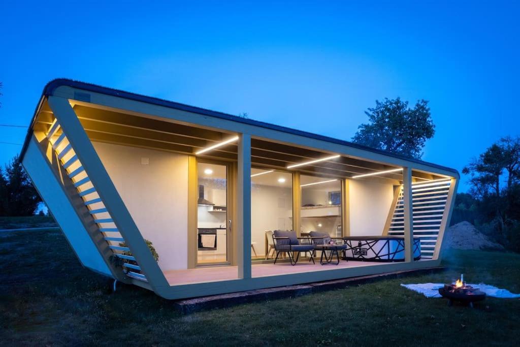 Holiday House Hona Lux Velike Lasce Kültér fotó