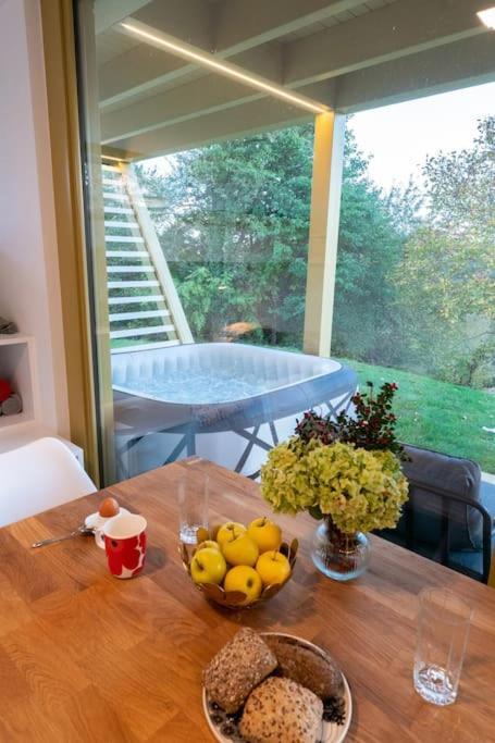 Holiday House Hona Lux Velike Lasce Kültér fotó