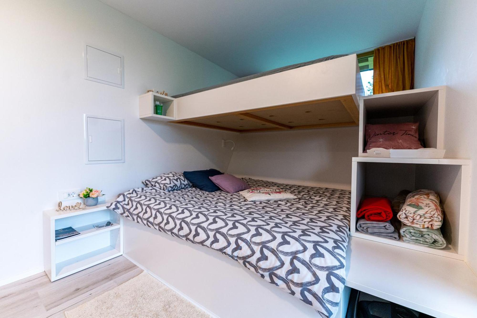 Holiday House Hona Lux Velike Lasce Kültér fotó