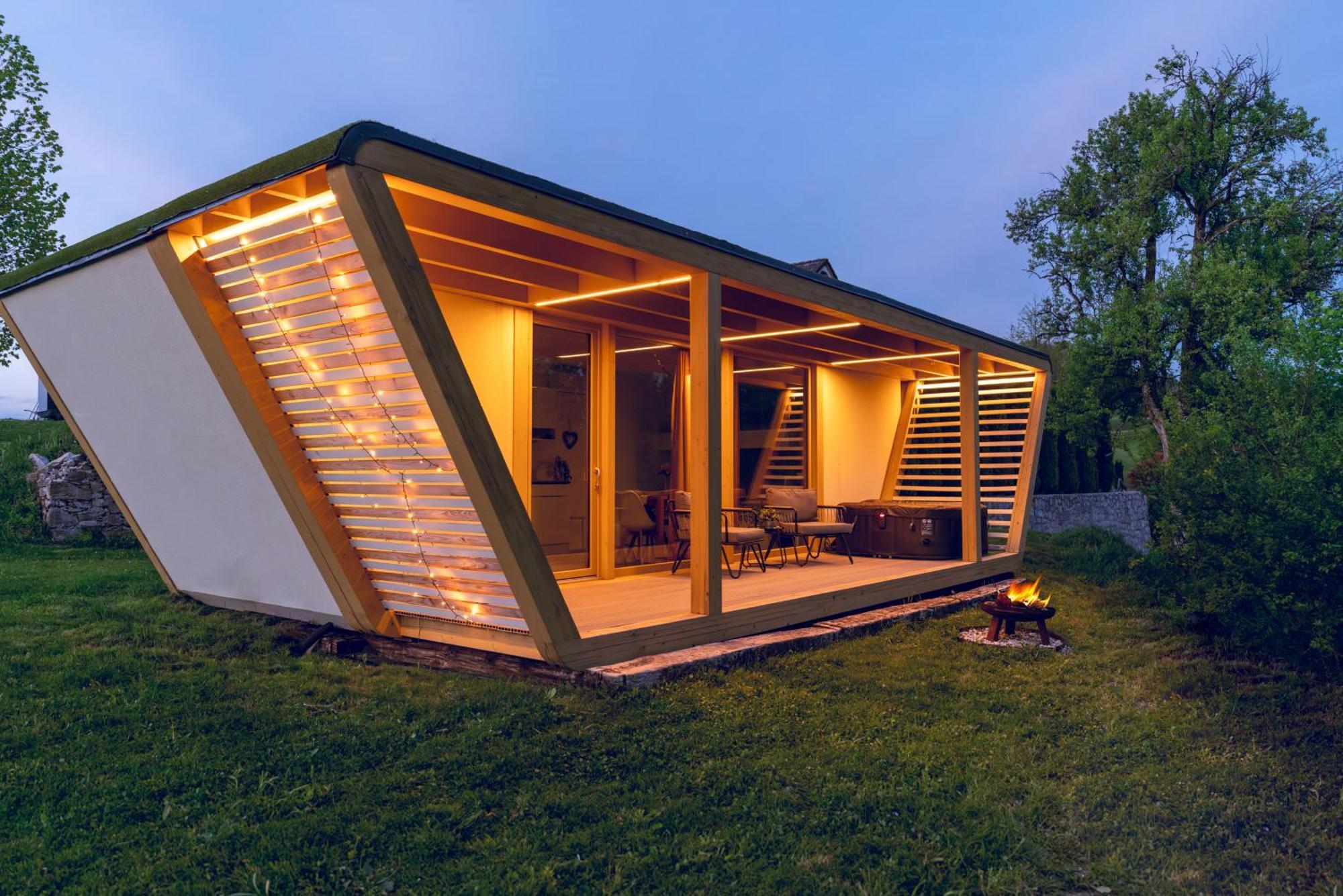 Holiday House Hona Lux Velike Lasce Kültér fotó