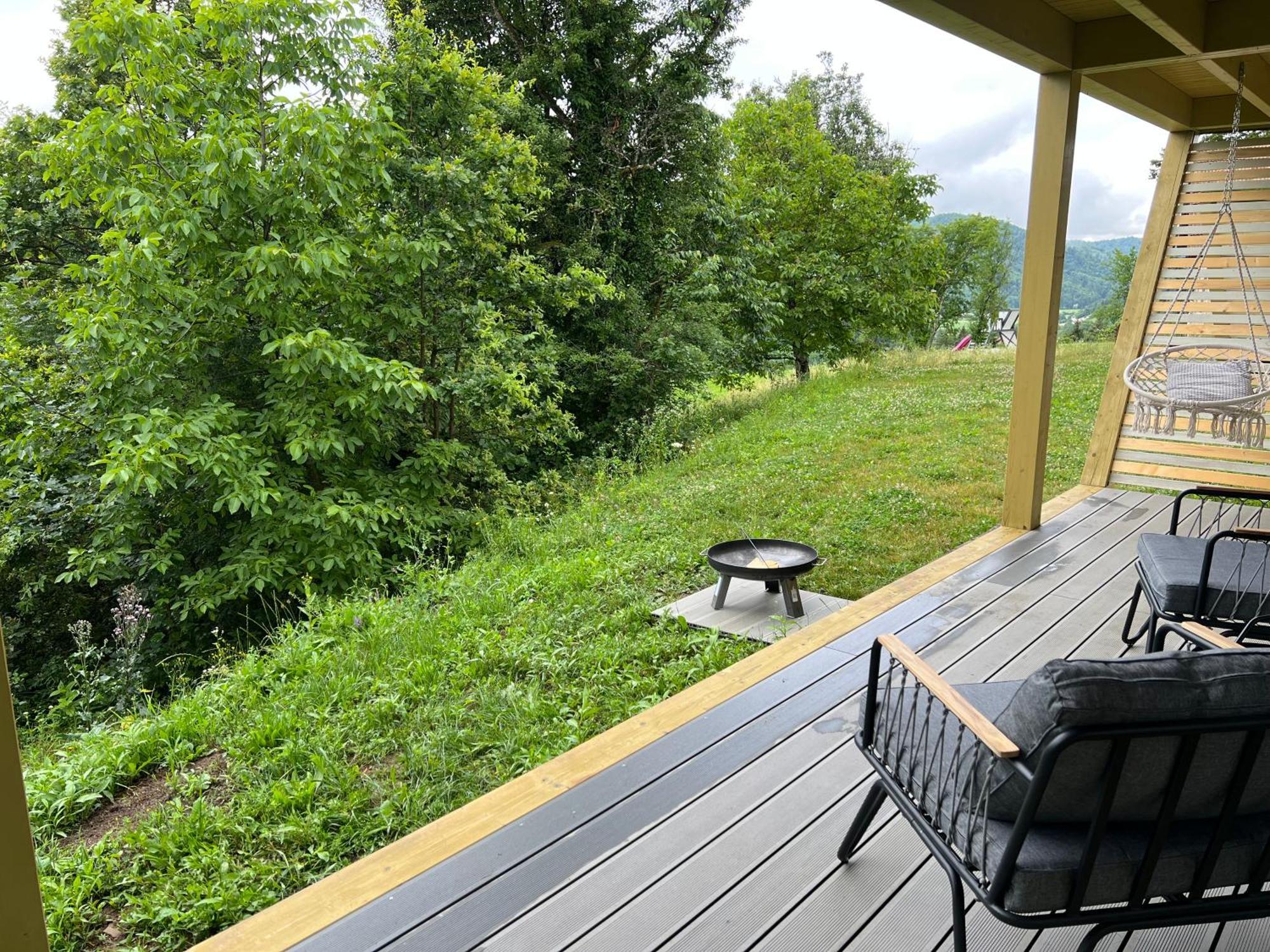 Holiday House Hona Lux Velike Lasce Szoba fotó